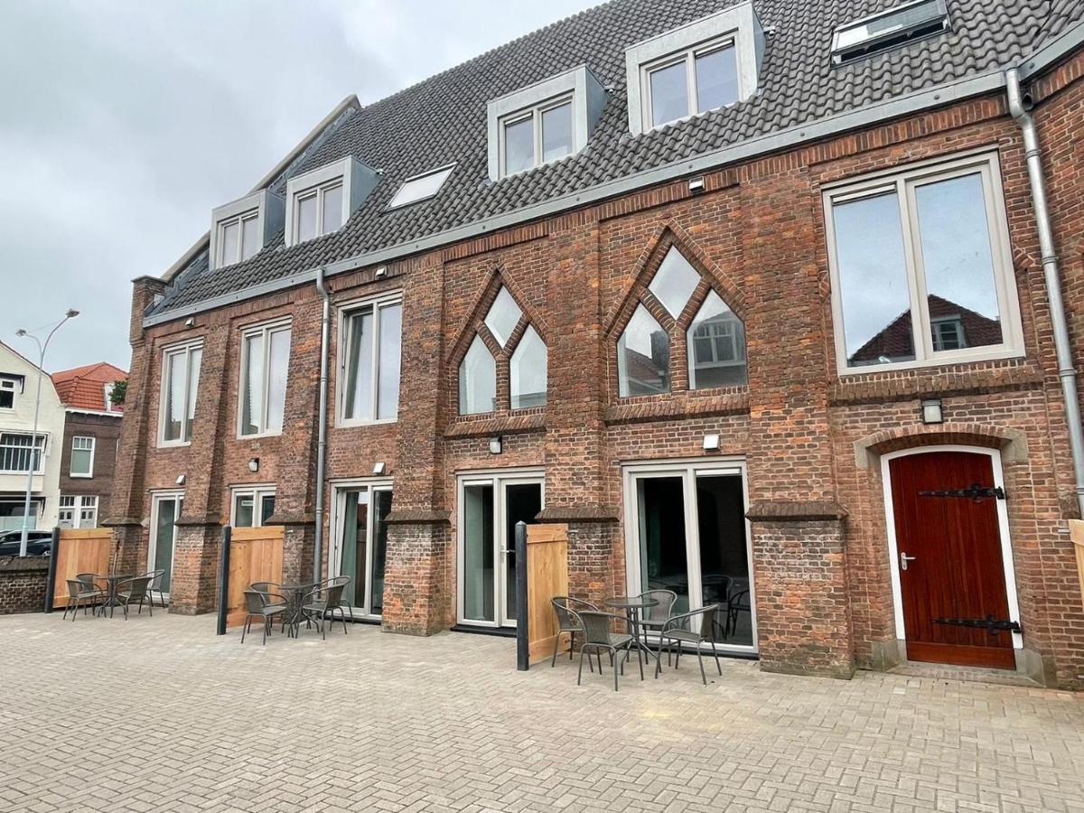 Woonhotel Petruskerk Apartment *